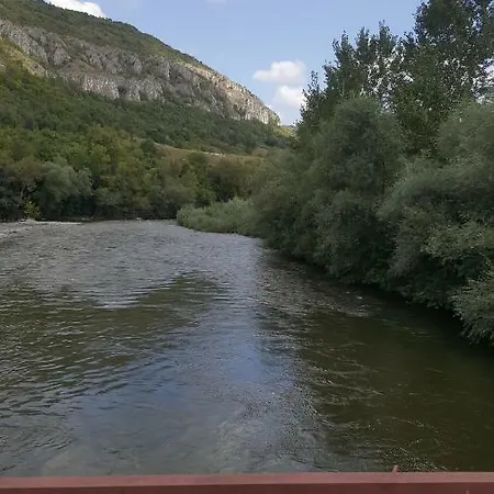 събевата къща Penzion *