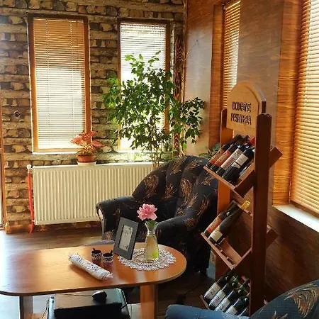 ゲストハウス събевата къща 4*